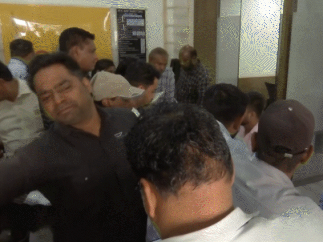 commercial-gas-shortage-spreads-across-mp:bookings-stopped-in-several-cities;-iran-israel-war-impact-raises-fear-of-hotel-restaurant-shutdowns