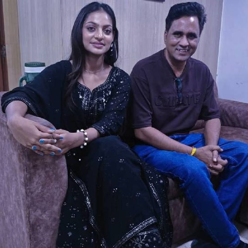 farman-says-monalisa-did-not-elope,-came-with-her-father:dismisses-‘love-jihad’-claims,-says-she-will-keep-her-faith