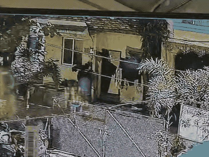 video-of-youth-stealing-women’s-undergarments:clothes-were-drying-on-a-rope-outside-the-house-in-ujjain;-got-a-tattoo-on-chest-in-one-sided-love