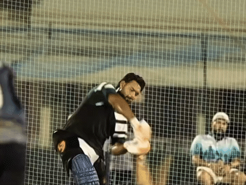 rishabh-pant-learns-powerhitting-under-yuvraj-singh:sweats-hard-in-nets-at-mumbai-cricket-club;-scored-269-in-ipl-2025