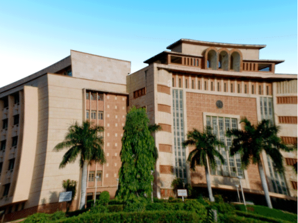 promotion-delays-leave-administrative-posts-vacant:68-ias,-48-ips-and-87-ifs-posts-unfilled-in-mp