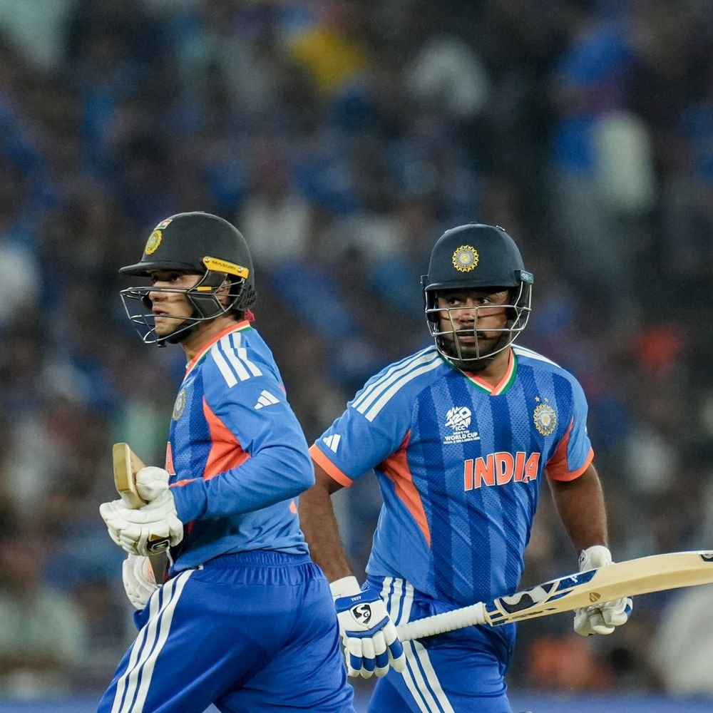 indian-players-were-‘jealous’-of-abhishek-sharma:sanju-samson-opens-up-about-opening-partner,-says-they’re-‘fire-and-fire’