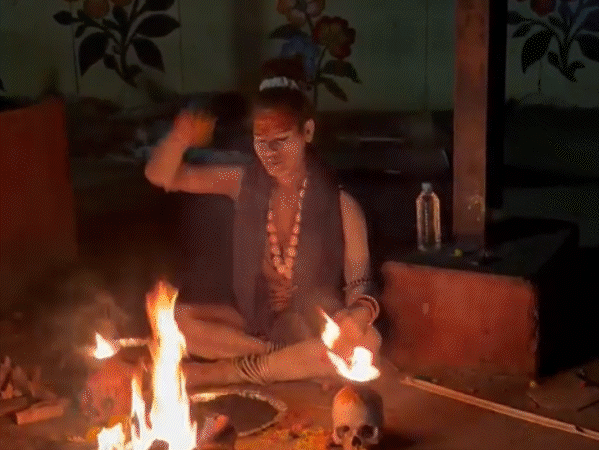27-year-old-kali-nand-giri-becomes-youngest-mahamandaleshwar:performs-tantra-at-night;-claims-to-keep-70-human-skulls-in-car;-knows-18-languages