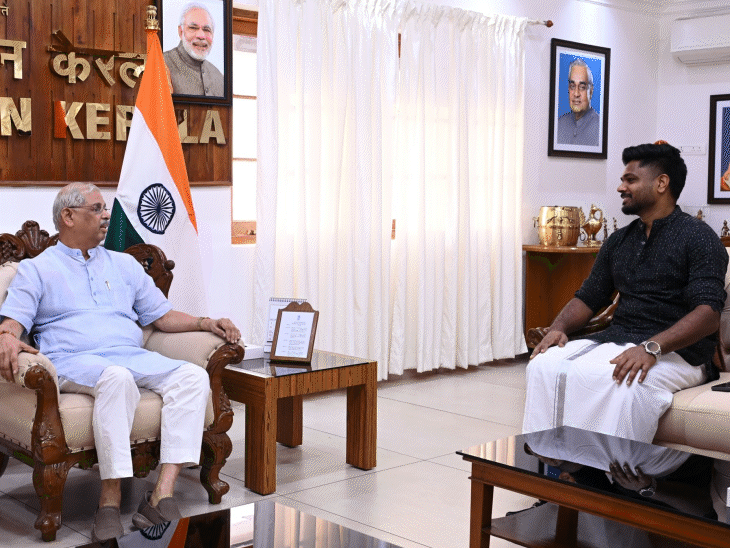 kerala-governor-felicitates-sanju-samson,-gifts-him-sachin’s-autobiography:tilak-varma-honoured-by-telangana-cm-after-t20-wc-heroics