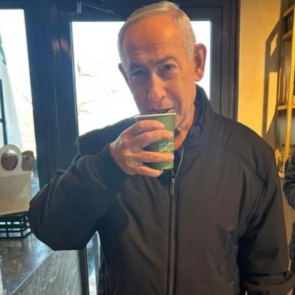 israeli-pm-netanyahu-drinks-coffee-worth-₹300-in-viral-video:which-restaurant-chain-is-behind-this-beverage,-get-all-details-here