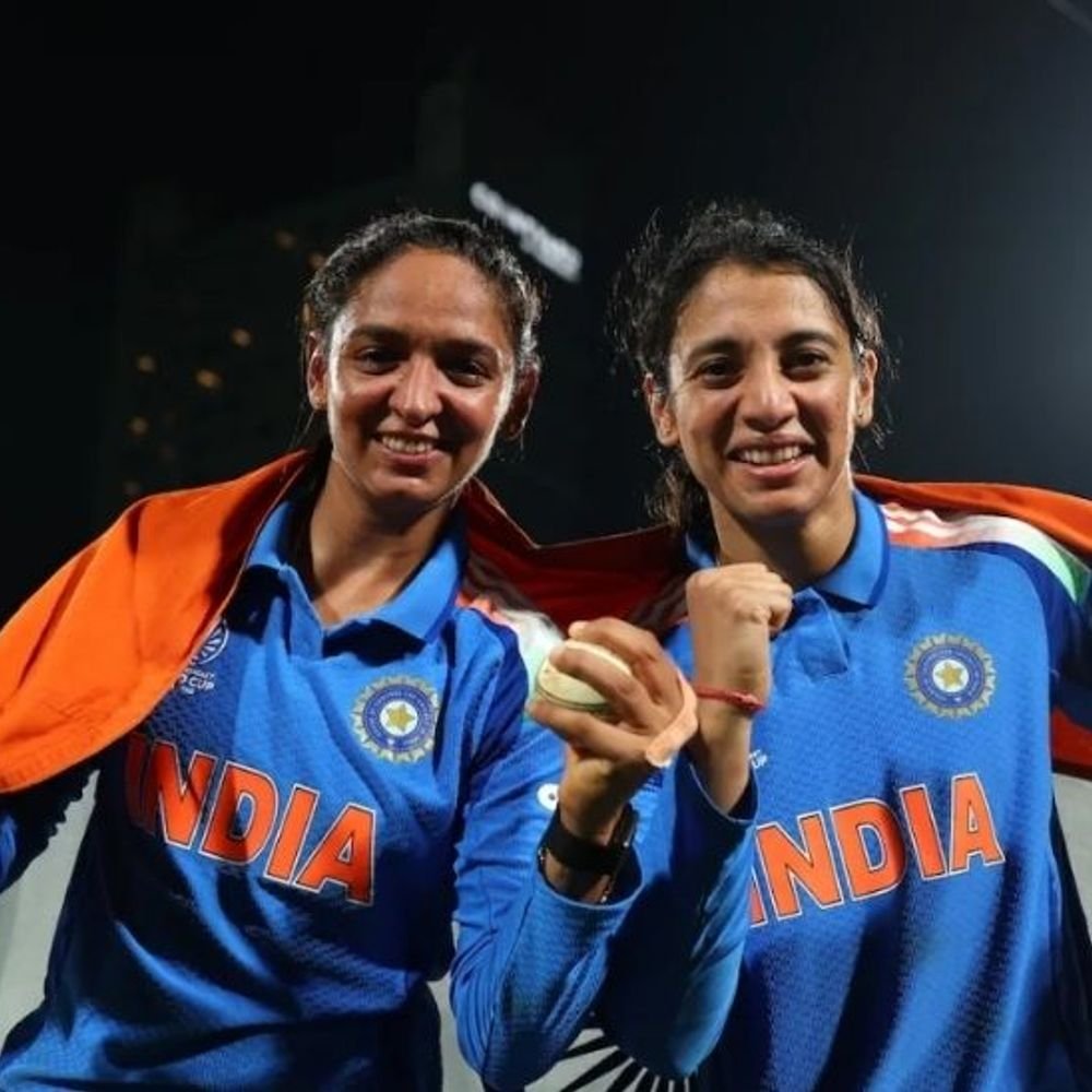 smriti-mandhana-retains-no.-1-spot-in-women’s-odi-rankings:harmanpreet-kaur-climbs-to-7th,-sophie-devine-drops-berths