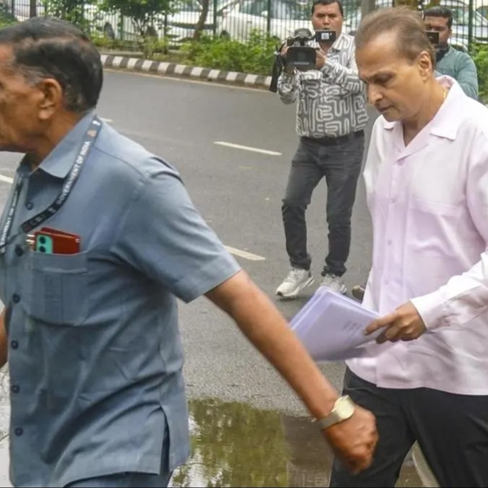 anil-ambani-appears-before-cbi-for-second-day-of-questioning:interrogation-going-on-in-₹2,929-crore-sbi-fraud-case