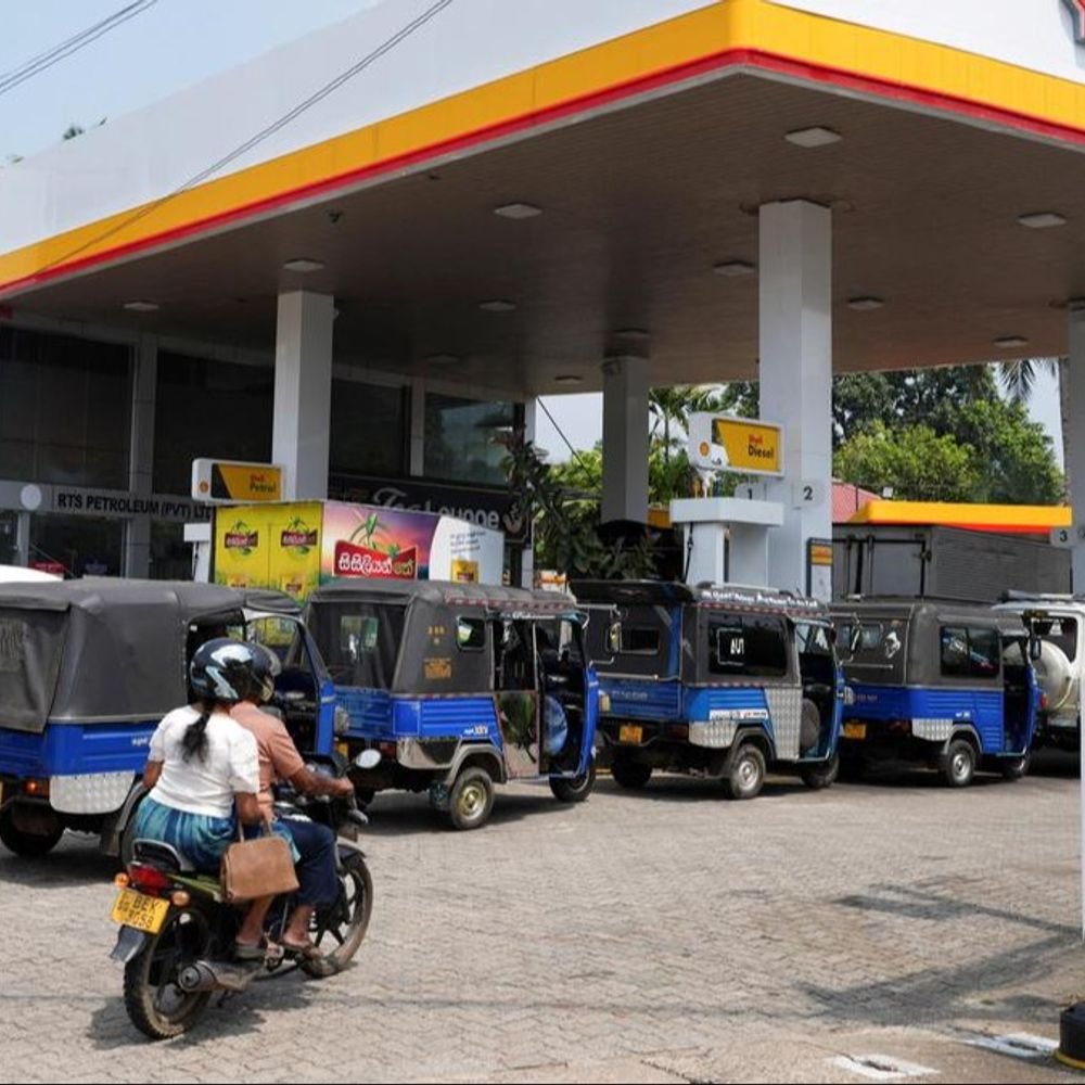 sri-lanka-hikes-fuel-prices-amid-israel-iran-war:petrol-now-at-398-rupees;-diesel-at-382-rupees-per-litre