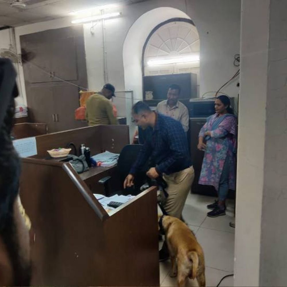 bhopal-commissioner-office-receives-email-bomb-threat:demand-to-drop-cbi-cases-against-former-tamil-nadu-minister-senthil-balaji