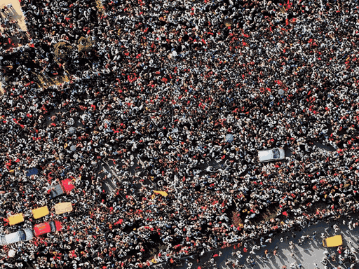 11-seats-at-chinnaswamy-stadium-will-always-be-kept-empty:rcb,-ksca-to-honour-stampede-victims-with-memorial-plaque