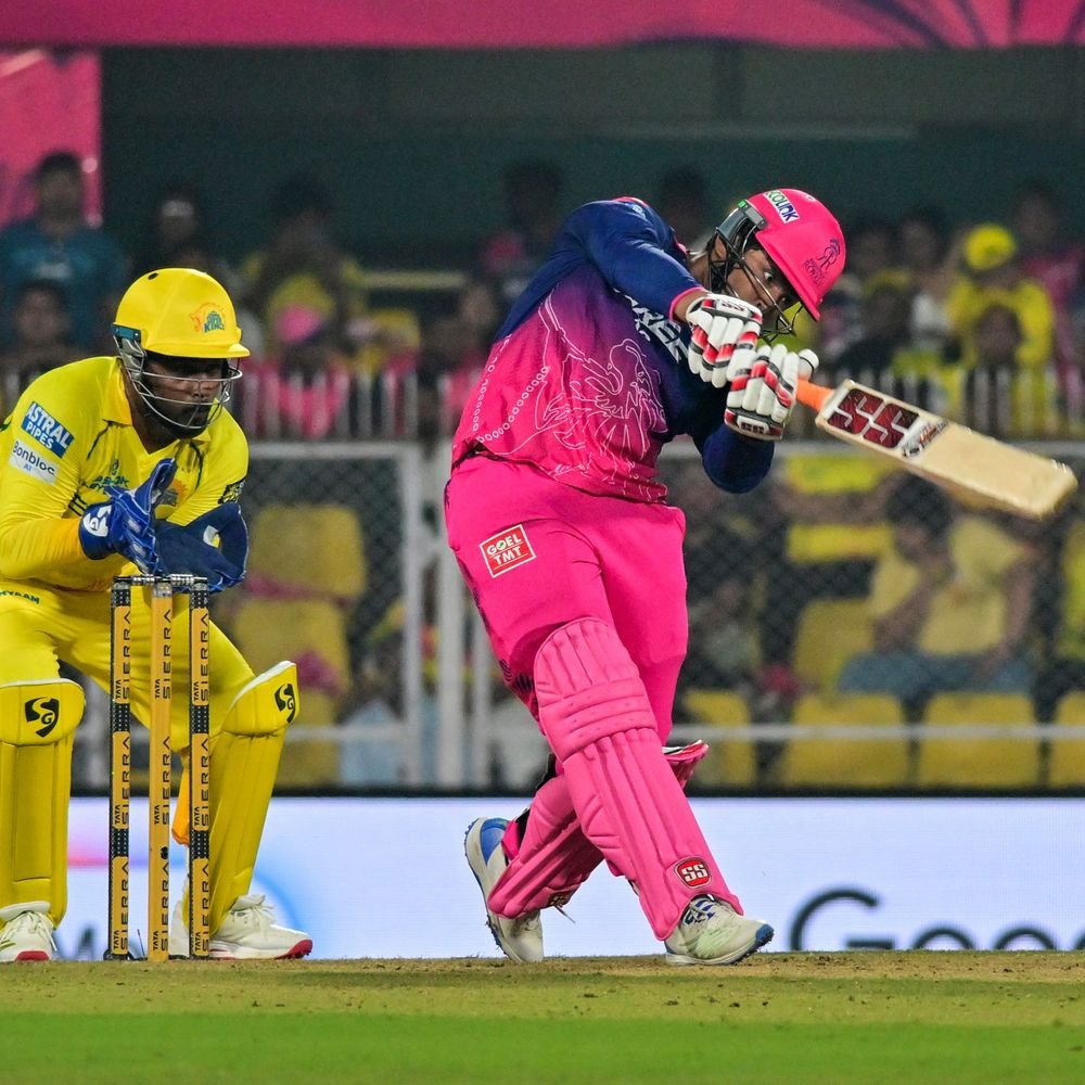 ‘at-15,-vaibhav-is-dominating-established-bowlers’:sooryavanshi’s-blistering-52-compels-ex-cricketers-to-go-all-praises-for-rr-prodigy