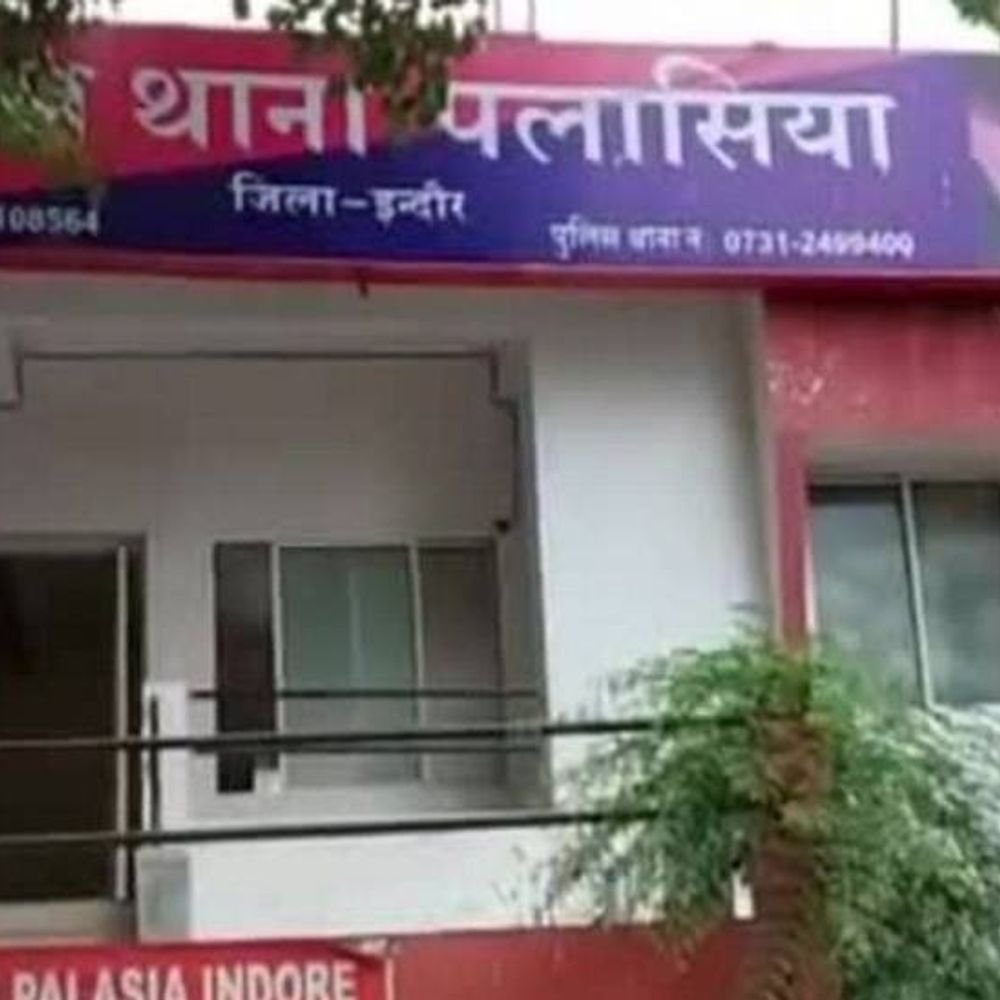 ₹899-purchase-becomes-₹5.41-lakh-fraud:’payment-failed’-excused-used-to-take-money;-police-say-number-found-via-google