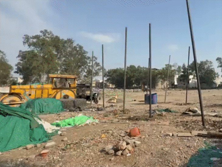 indore-actress-accuses-liquor-businessman-of-illegal-land-encroachment:raymon-says,-‘they-demanded-6,000-sq-ft-land,-we-refused,-yet-pillars-were-erected’