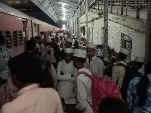 167-muslim-children-rescued-from-bihar–maharashtra-train:taken-to-madrasa,-no-documents-found;-action-after-human-trafficking-alert