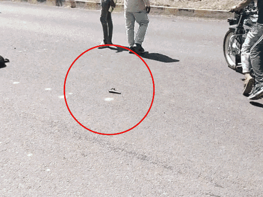 3-die-in-road-accident-while-filming-reel-on-bike:2-wheeler-crashes-into-trailer,-second-motorcycle-hits-from-behind