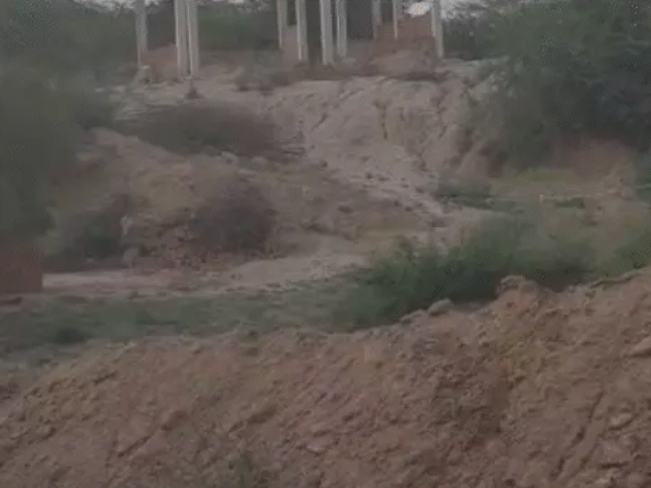 50-villages-in-bhind-face-displacement-crisis:sand-mafia-alters-sindh-river’s-course,-widening-its-banks