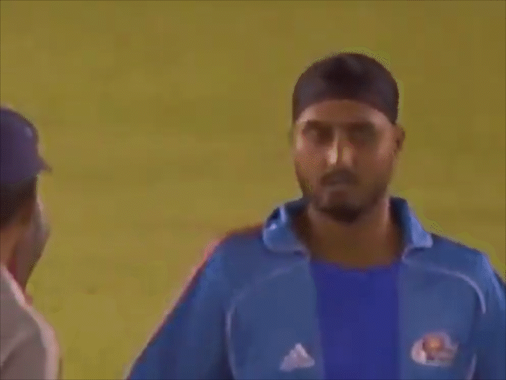 ‘harbhajan-singh-made-₹1-crore-from-ipl-slapgate’:reesanth-slams-bhajji-for-making-money-off-controversy,-says,-‘forgive,-but-never-forget’