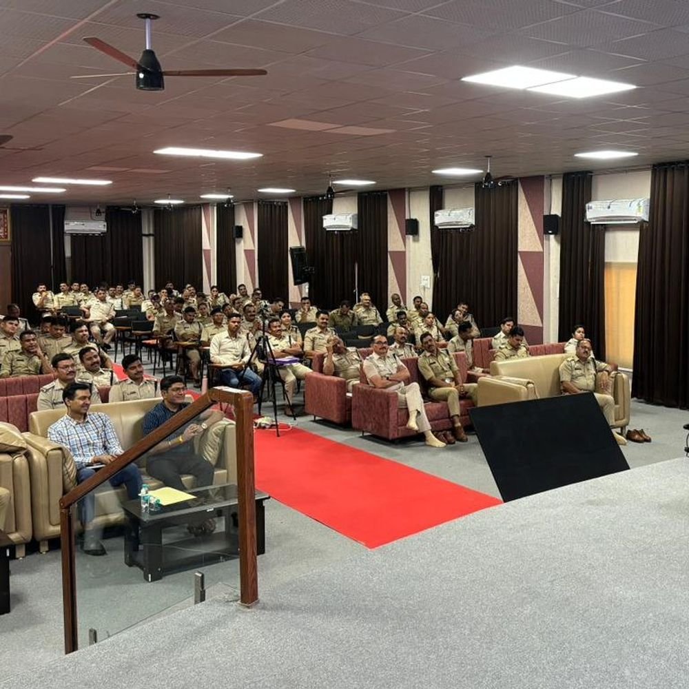 ujjain-hosts-special-police-training-ahead-of-simhastha:officers-learn-crowd-management,-coordination-and-devotee-friendly-policing-for-kumbh