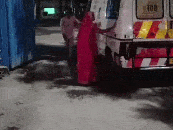 injured-patient’s-wife-made-to-clean-ambulance:victim-had-been-rushed-to-hospital-after-being-hit-by-car