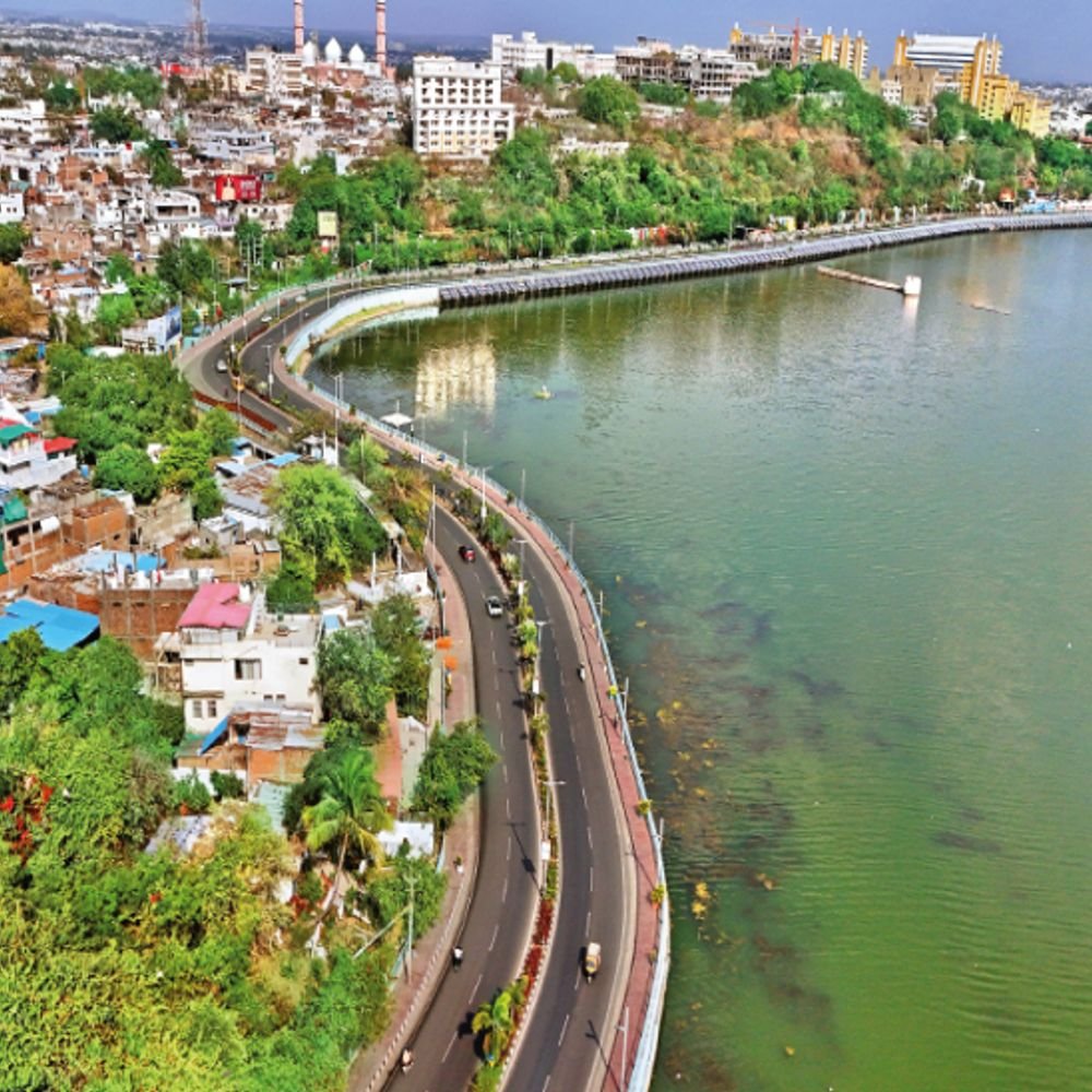 ngt-cracks-down-on-upper-lake-encroachments:civic-body-gets-three-week-deadline-to-remove-trespassers