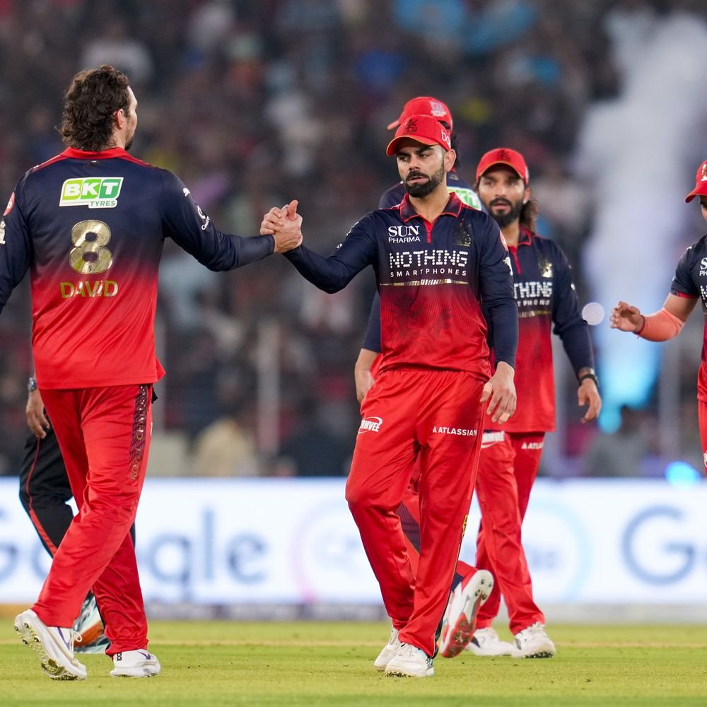 rcb-remain-second-after-heavy-defeat:gt-stuck-in-mid-table-despite-victory,-dc-in-almost-must-win-zone-;-ipl-qualification-scenarios