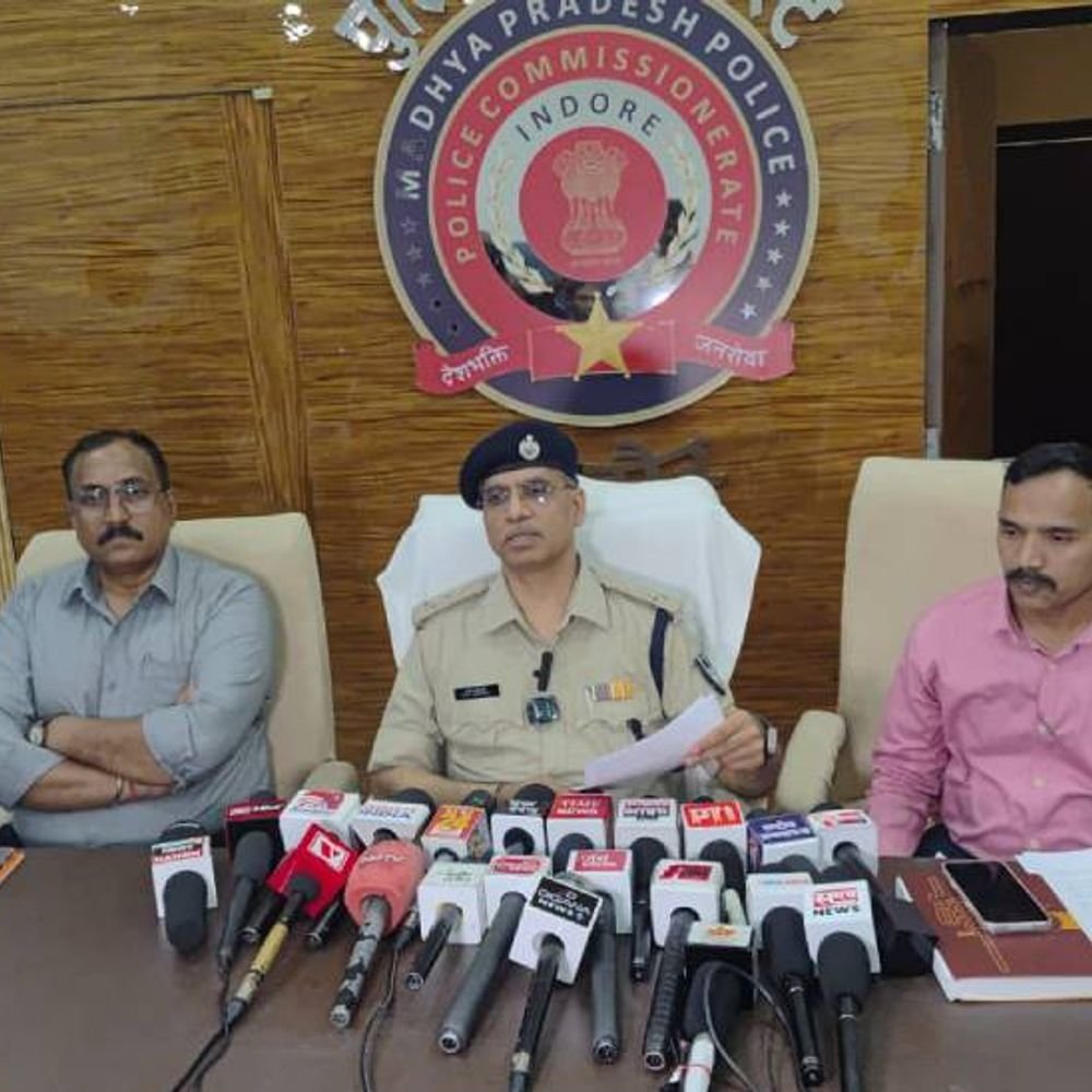 ipl-betting-racket-busted-in-indore:accused-ran-online-operation-from-home;-also-involved-in-money-lending