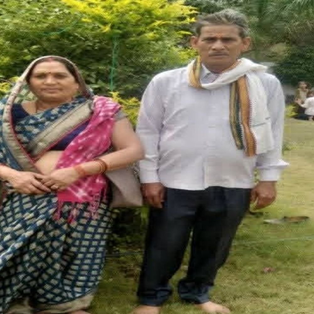 man-shot-dead-over-‘staring’-row-in-gwalior:wife,-2-sons-injured;-accused-fire-20-rounds-from-rooftop