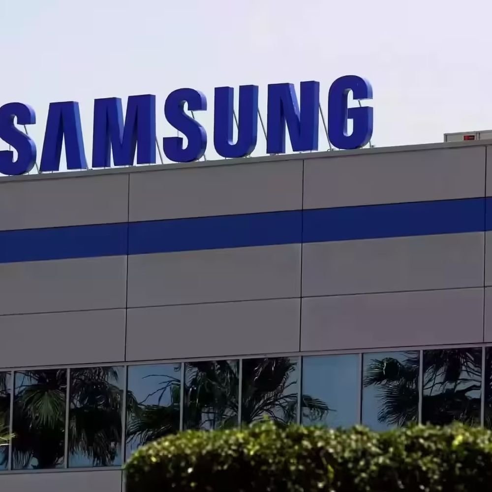 samsung-electronics’-market-value-crosses-$1-trillion:becomes-asia’s-2nd-company-to-achieve-feat;-shares-quadruple-due-to-ai-chip-demand