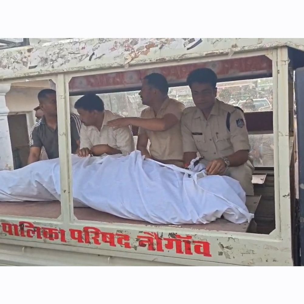 constable-found-hanging-inside-closed-police-outpost:officer-says-he-was-not-on-duty;-investigation-underway