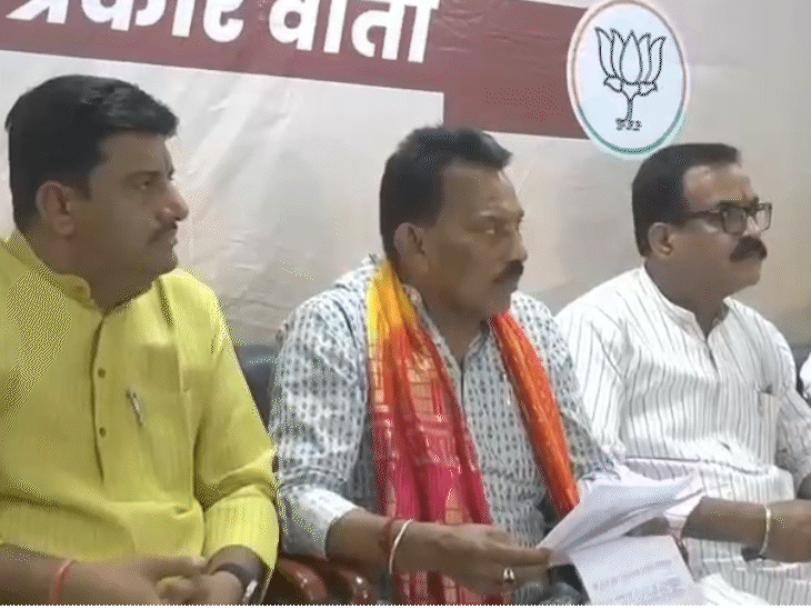 bjp-minister-confuses-own-mla-with-congress-leader:calls-chintamani-malviya,-a-congressman;-says-sexual-harassment-allegations-‘must-be-true’