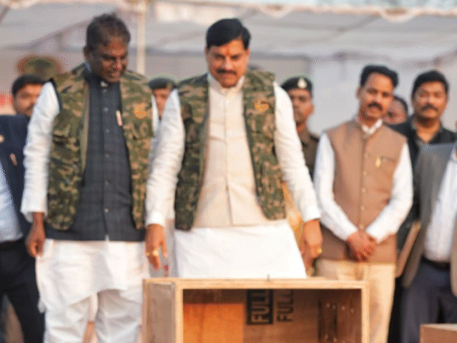 bhopal-vulture-completes-3,000km-journey-to-uzbekistan:bird-crossed-two-countries-in-24-days-under-gps-surveillance
