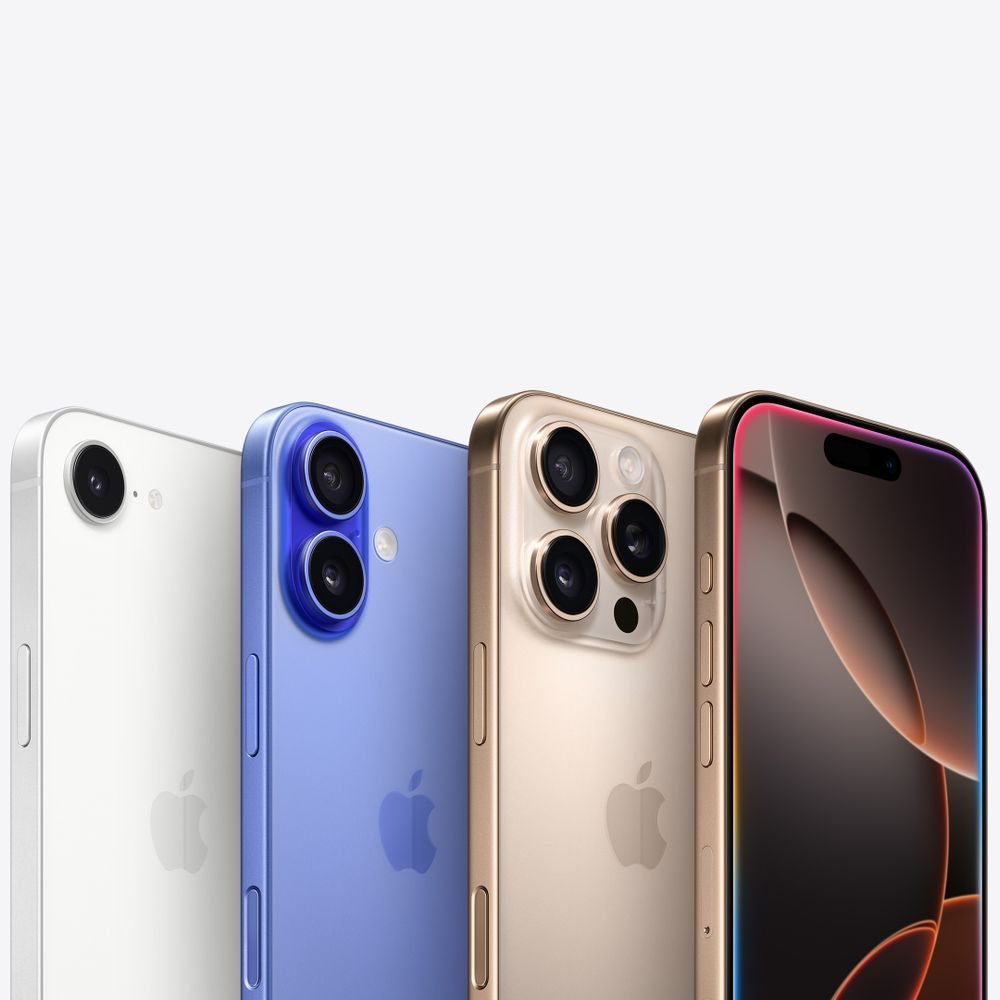 ahmedabad-airport-iphone-e-auction-–-a-superhit-show:draws-huge-bids;-‘officials-hint-at-another-bidding-of-approx-158-mobile-phones’