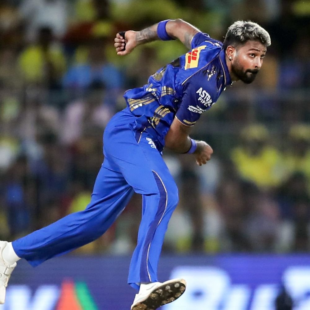 hardik-pandya-didn’t-travel-to-dharamshala,-surya-to-join-later:ms-dhoni-likely-to-travel-lucknow-for-match-against-lsg-on-may-15