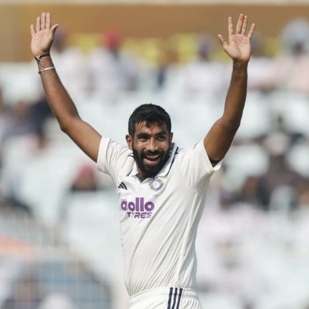 jasprit-bumrah-tops-test-bowling-rankings-despite-5-month-break:yashasvi-jaiswal-and-shubman-gill-only-indians-among-top-10-red-ball-batters