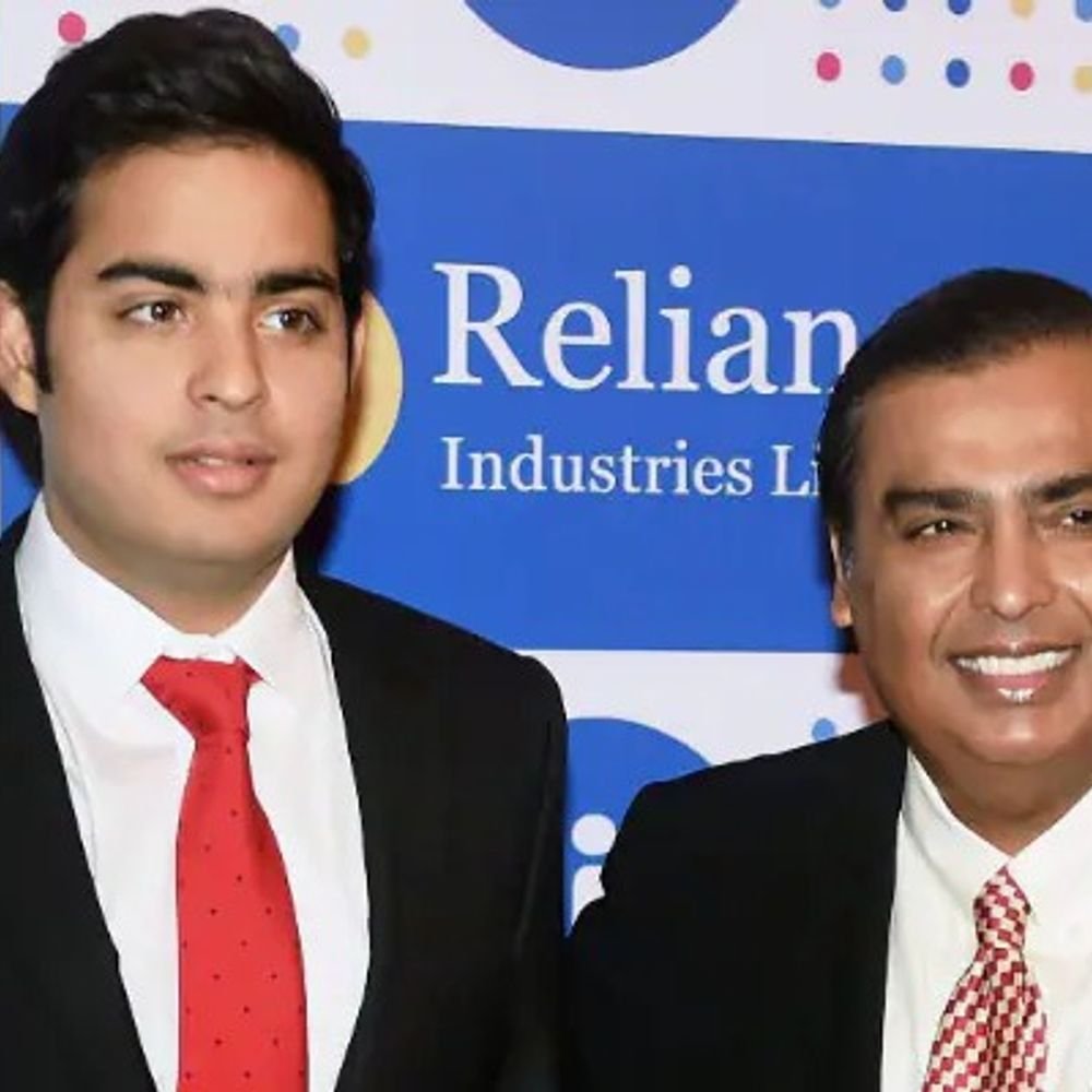 akash-ambani-becomes-md-of-jio-platforms:responsibility-given-for-5-years;-company’s-ipo-may-come-by-may-june