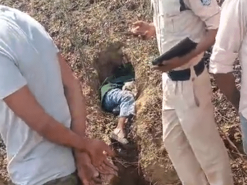 7-year-old-girl-murdered,-body-found-in-pit-in-morena:arms-tied;-child-who-had-come-for-wedding-with-father-went-missing-at-night