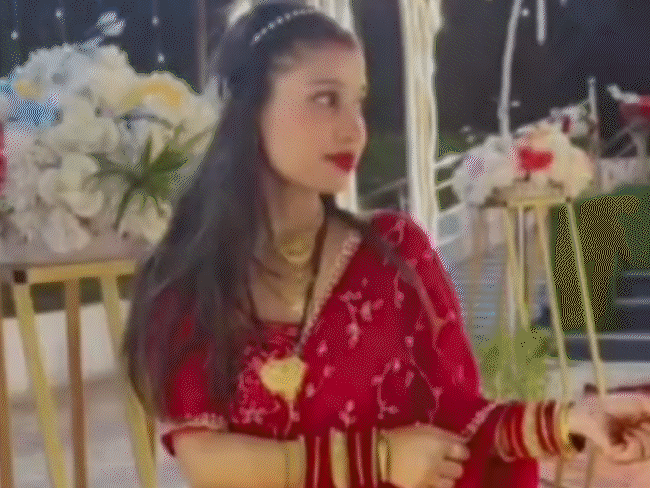 palak’s-final-call-before-death-raises-questions:woman-allegedly-pleaded-for-help-before-dying,-while-relatives-accused-in-laws-of-harassment
