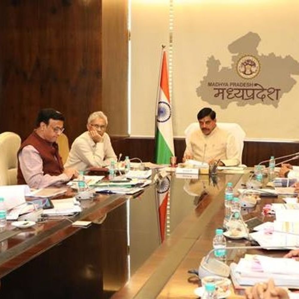 cm-directs-completion-of-road-projects-before-simhastha-2028:mohan-yadav-reviews-pwd-projects,-new-ring-roads-planned-across-state