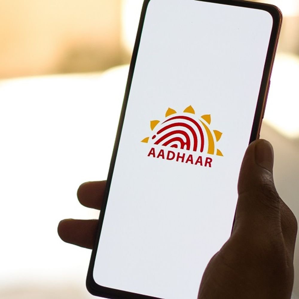 how-to-recover-lost-aadhaar-number-via-sms-email:get-here-recovery-process-on-uidai-website
