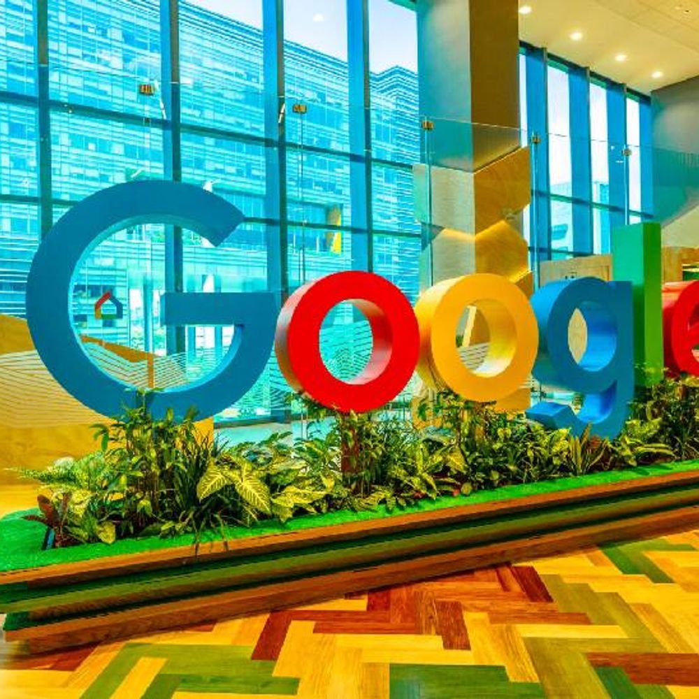strong-performance-of-companies-leading-in-ai:google-overtakes-apple-to-become-number-1;-valuation-increases-by-57%