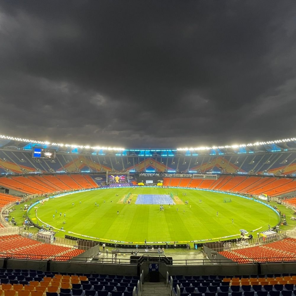 pre-monsoon-showers-loom-over-ipl-final-in-ahmedabad:light-to-moderate-rain-may-interrupt-gt-vs-rcb’s-title-clash