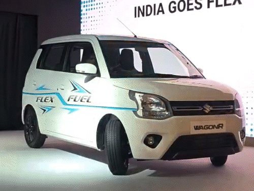 maruti-drives-in-india’s-1st-flex-fuel-car-wagon-r:’e85-petrol-will-be-cheaper-than-e20-fuel’,-says-union-minister-puri