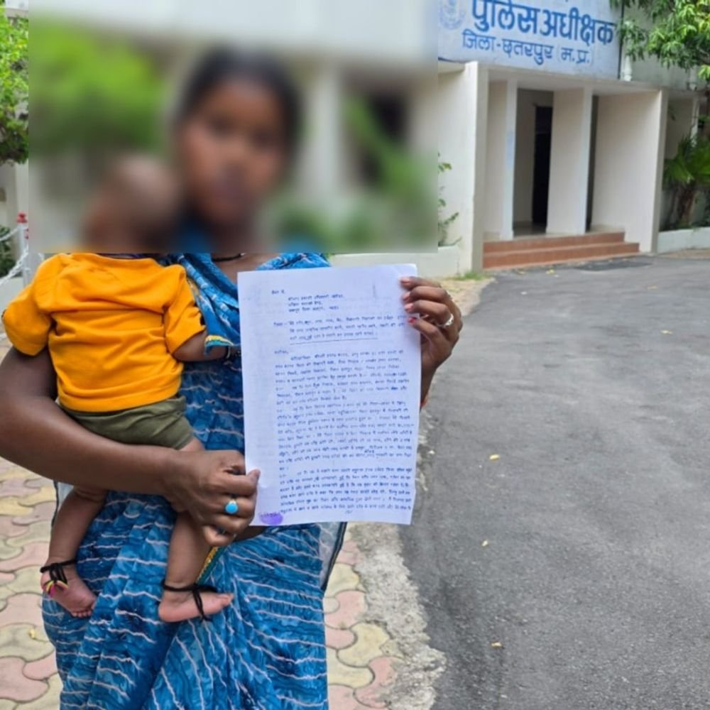 wife-assaulted-for-not-having-a-son-in-chhatarpur:woman-alleges-husband-attempted-to-murder-daughter;-appeals-to-sp-for-action