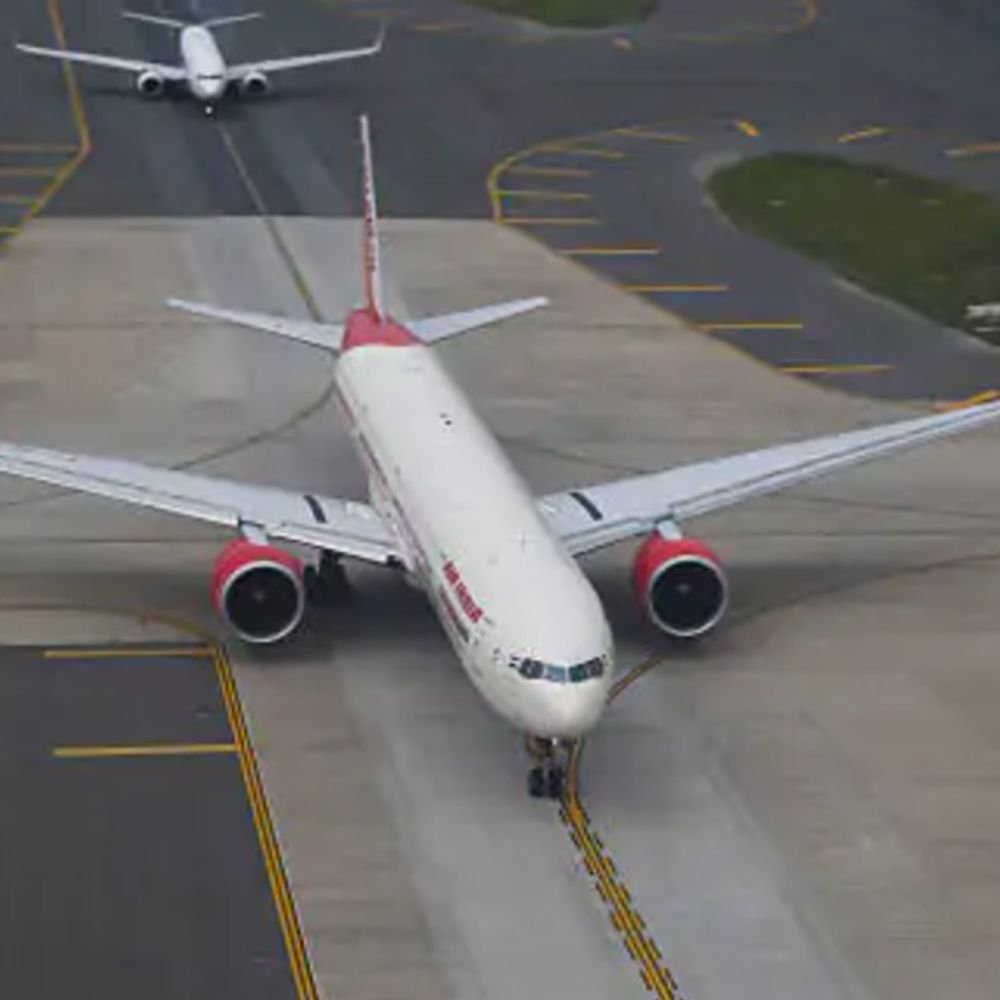 indigo’s-equipment-hits-air-india’s-flight-at-delhi-airport:tata-group’s-aircraft-left-damaged;-dgca-starts-investigation