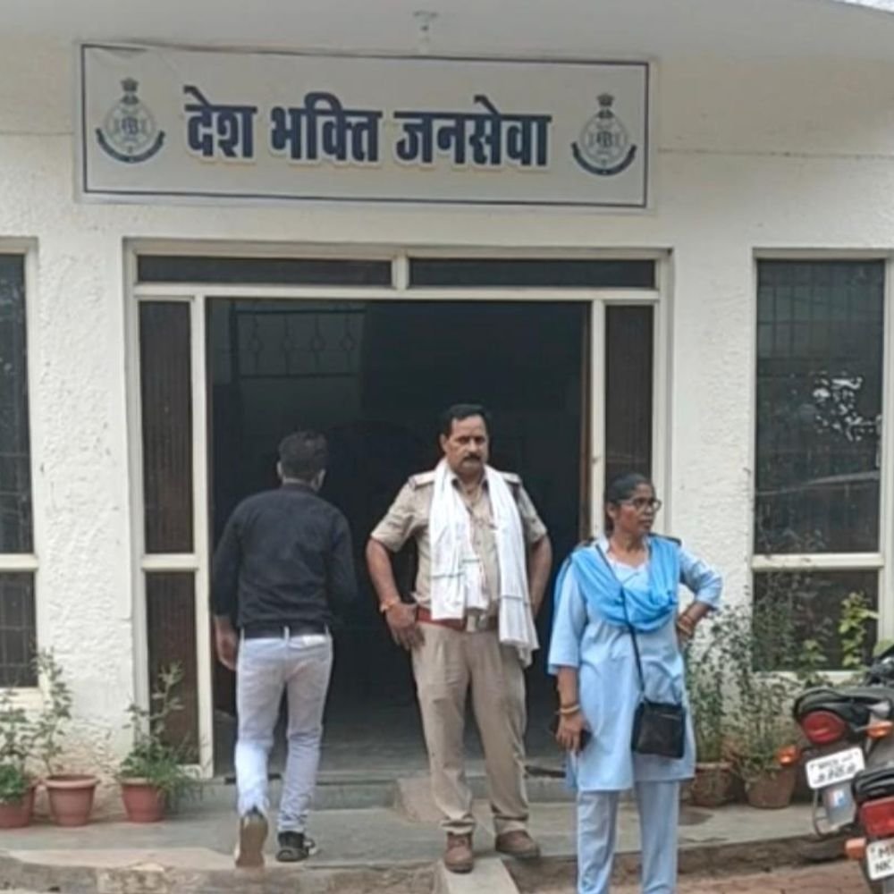 ai-generated-nude-photos-circulated-in-gwalior:accused-blackmailed-woman-for-₹1-lakh;-threatened-further-sharing