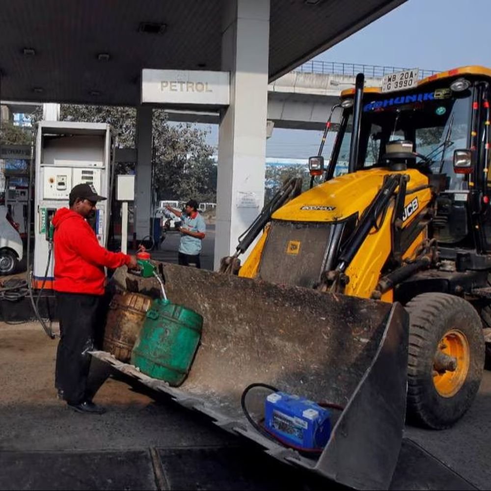 90-day-ban-on-bulk-purchase-of-fuel-from-petrol-pumps:decision-taken-due-to-difference-between-retail-and-wholesale-prices