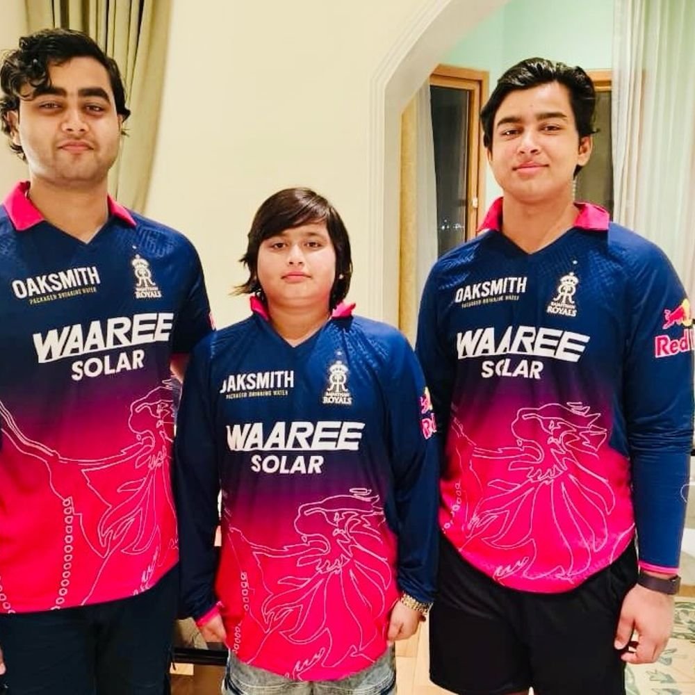 vaibhav-sooryavanshi’s-10-year-old-brother-ashirvad-slams-first-century:father,-sanjeev-says,-‘keep-showering-love-and-blessings’