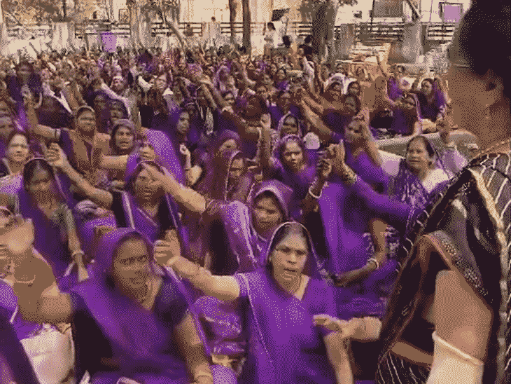 dharna-of-200-asha-workers-in-ujjain:protest-continues-on-fourth-day;-said-–-no-honorarium-received-for-several-months