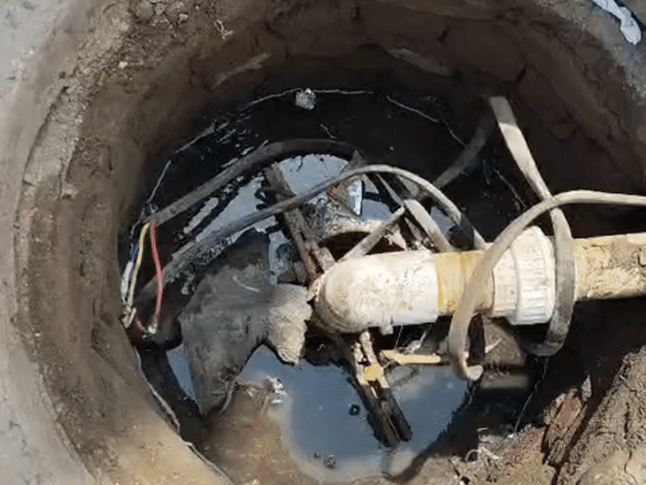contaminated-water-triggers-vomiting,-diarrhoea-in-indore:sewage-found-in-mahavir-nagar-borewell;-10-residents-fall-ill