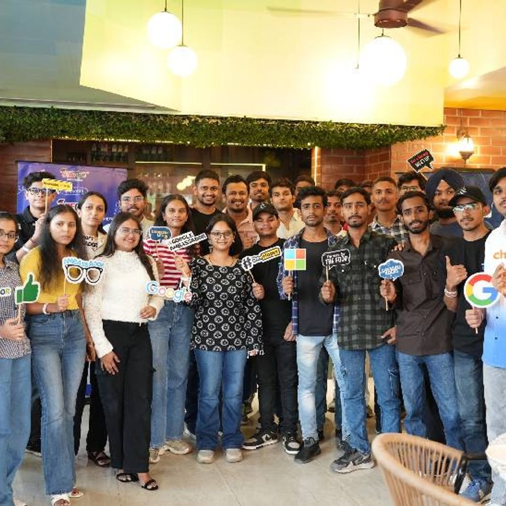 india’s-first-student-ambassador-meetup-held-in-indore:students-from-google,-microsoft-aws-participate;-discuss-leadership